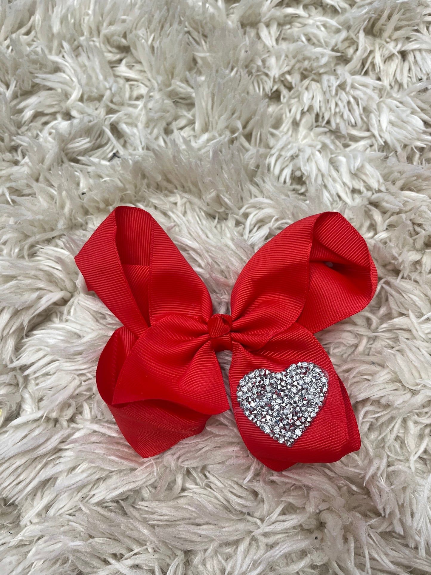 Silver Heart Valentines Bow π