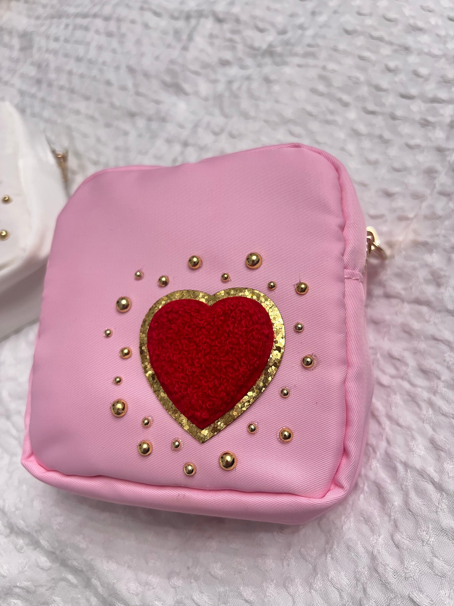 Heart valentines travel pouch π