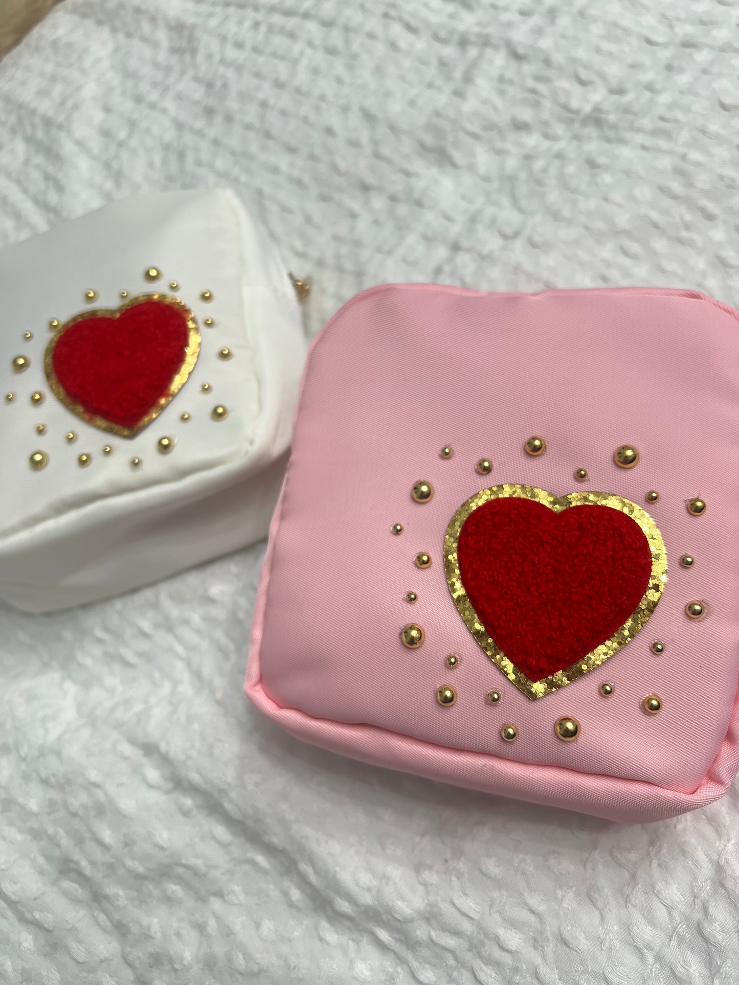 Heart valentines travel pouch π