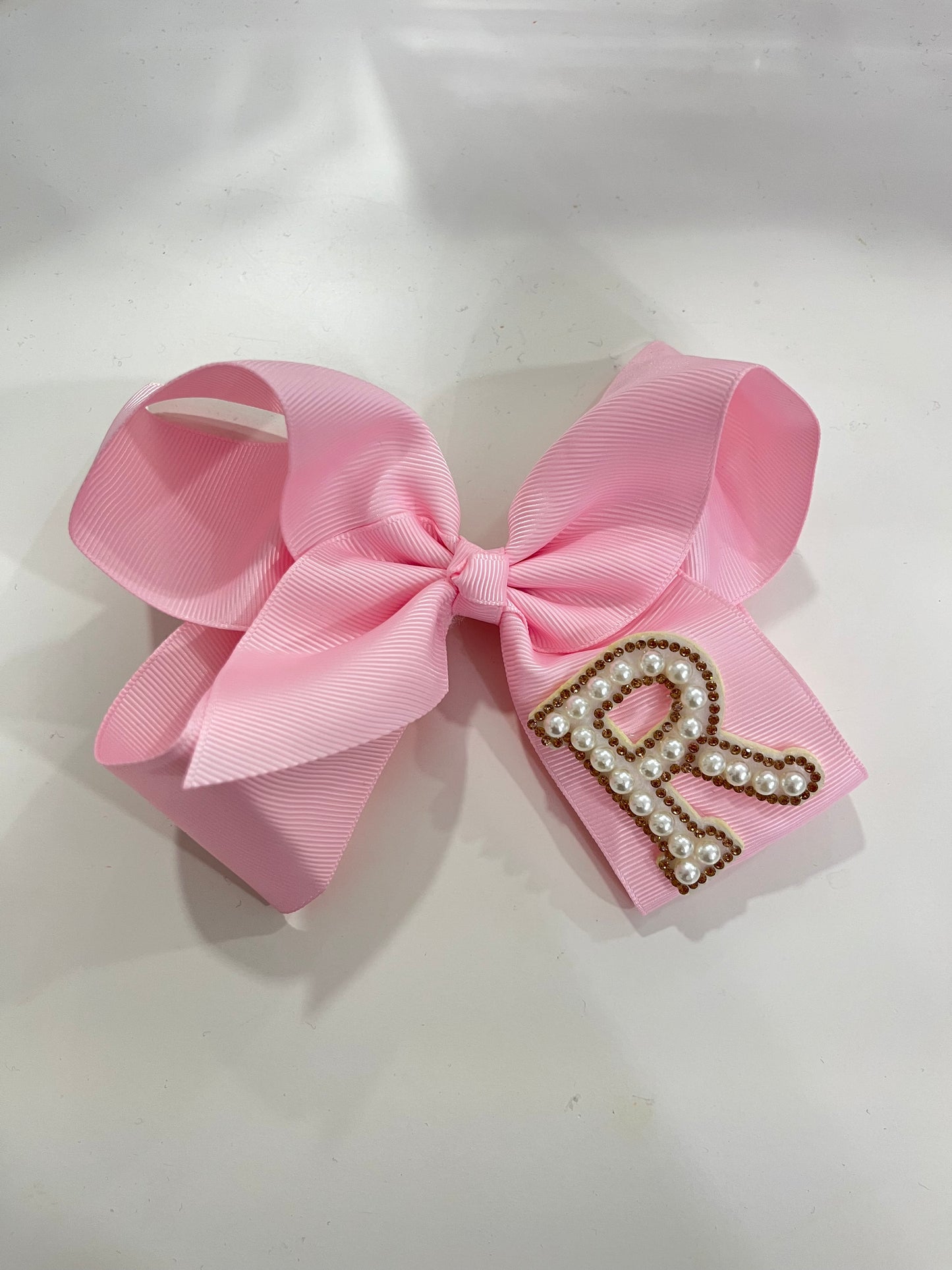 Large Pearl Intial Bow- LETTER R