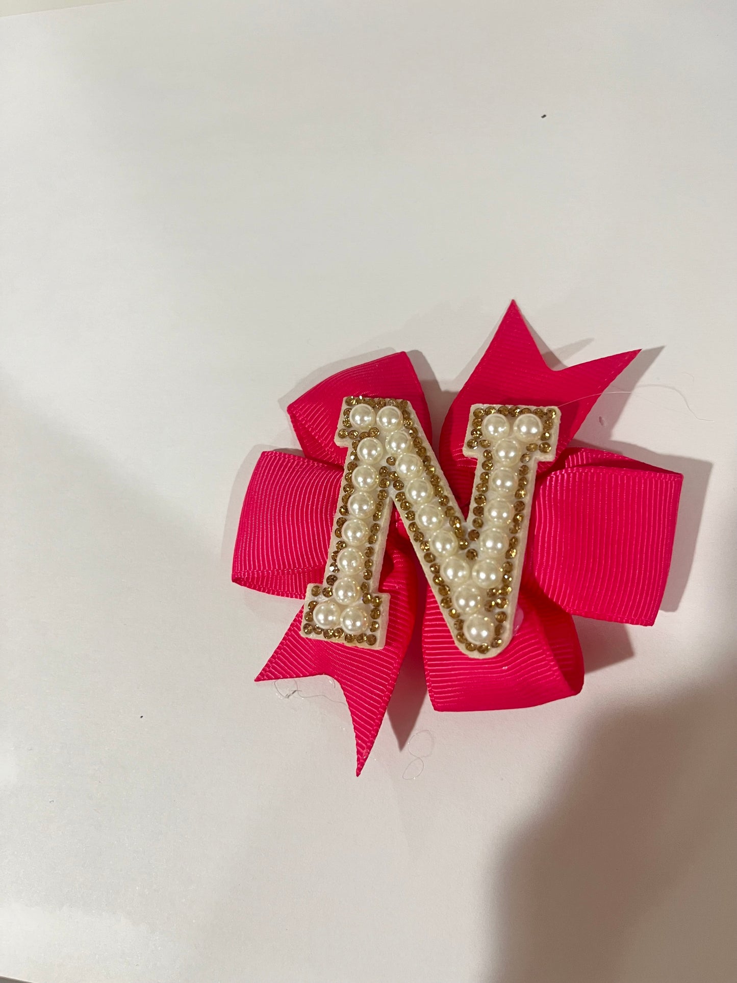 Mini Pearl Initial Bow- LETTER N