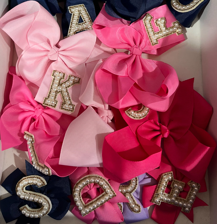 Large Pearl Intial Bow- LETTER S