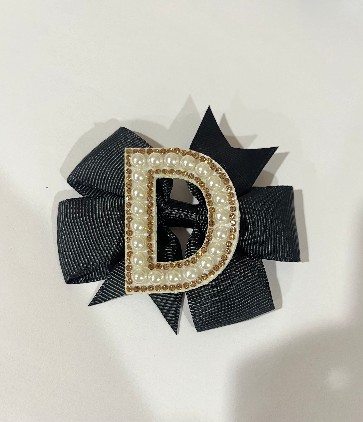 Mini Pearl Initial Bow- LETTER D